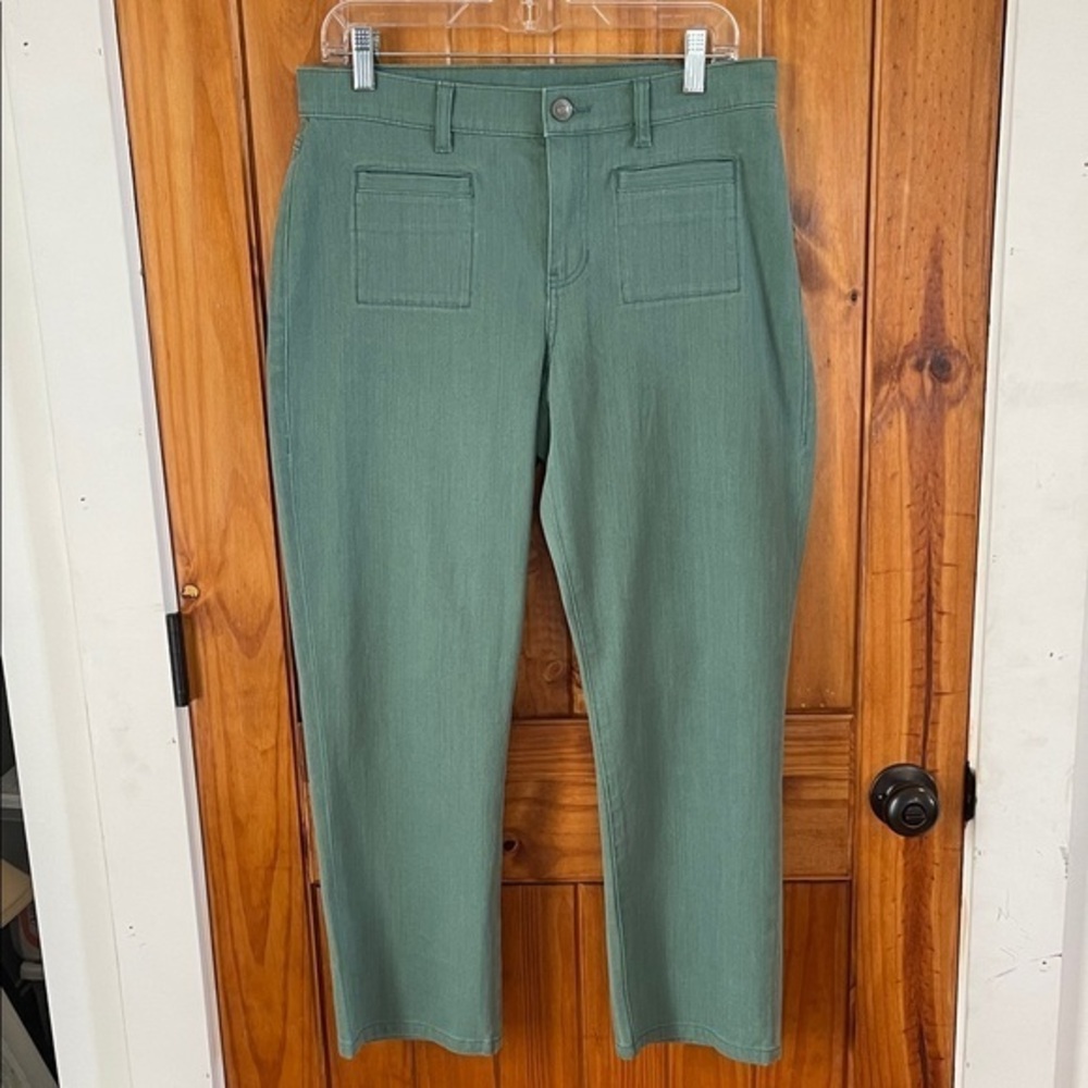 Cabi austin Jean Seafoam green 10 cropped ankle front pockets new